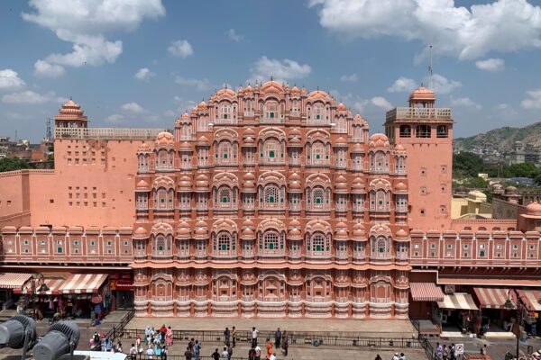 Activities to Enjoy at Hawa Mahal During Jaipur Tour