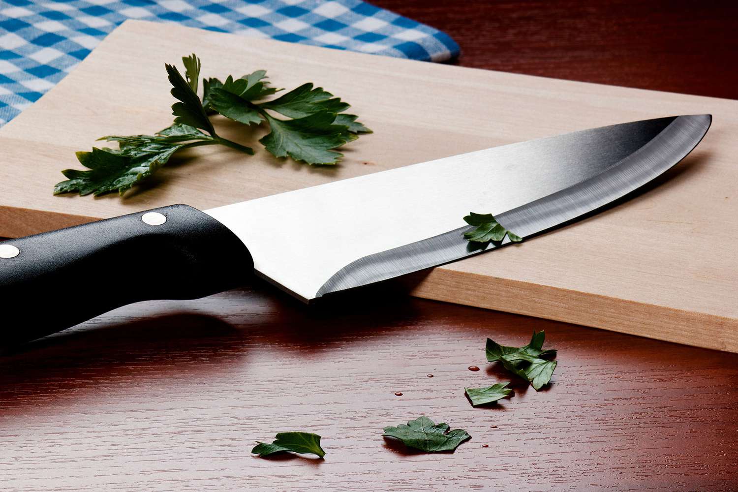knife for self-defense